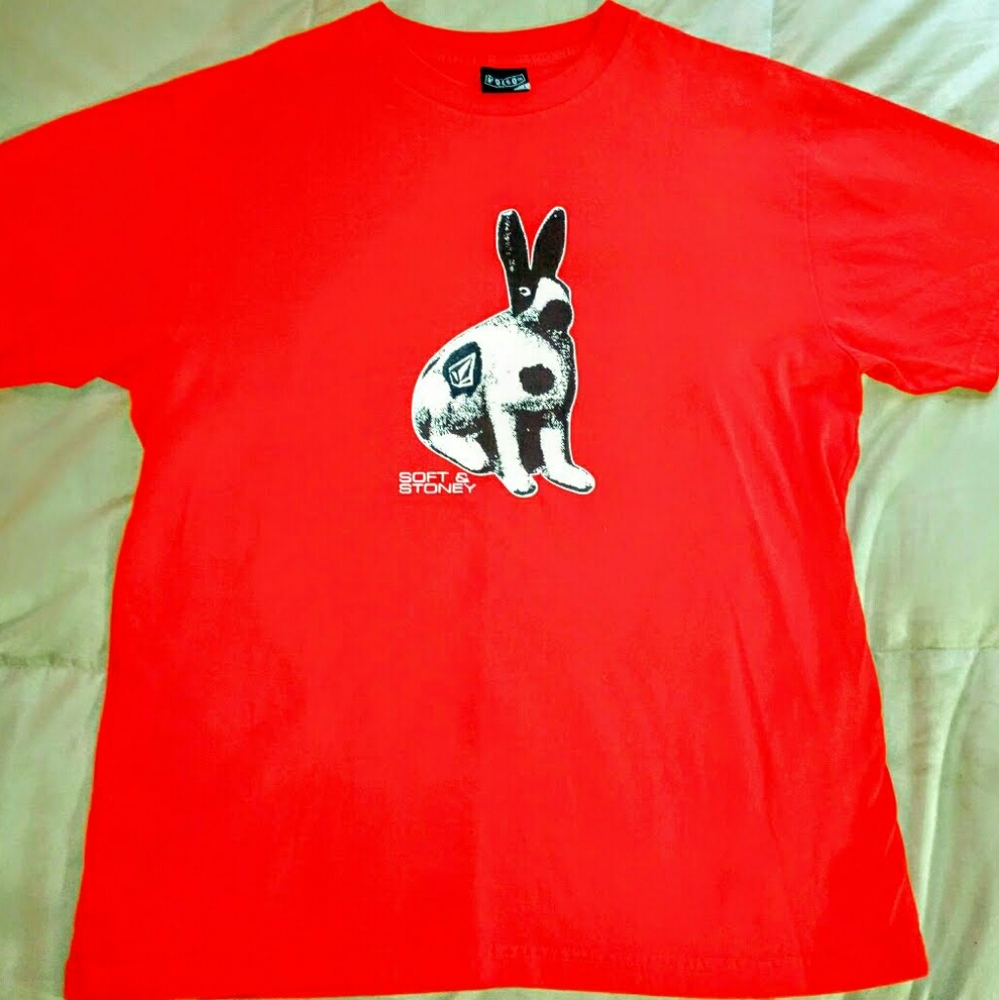 Volcom "Soft & Stoney" Men's (L) Red Graphic Tee